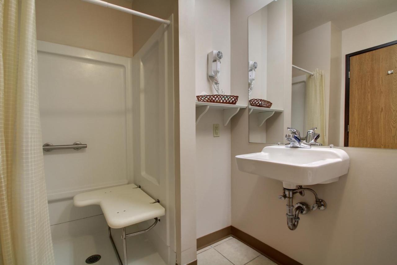 Quality Inn Hamilton Extérieur photo