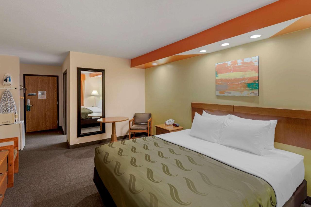 Quality Inn Hamilton Extérieur photo