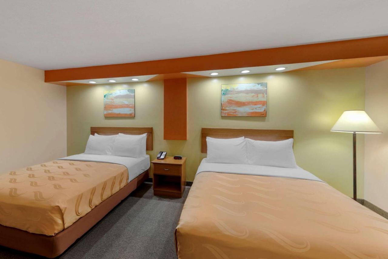 Quality Inn Hamilton Extérieur photo