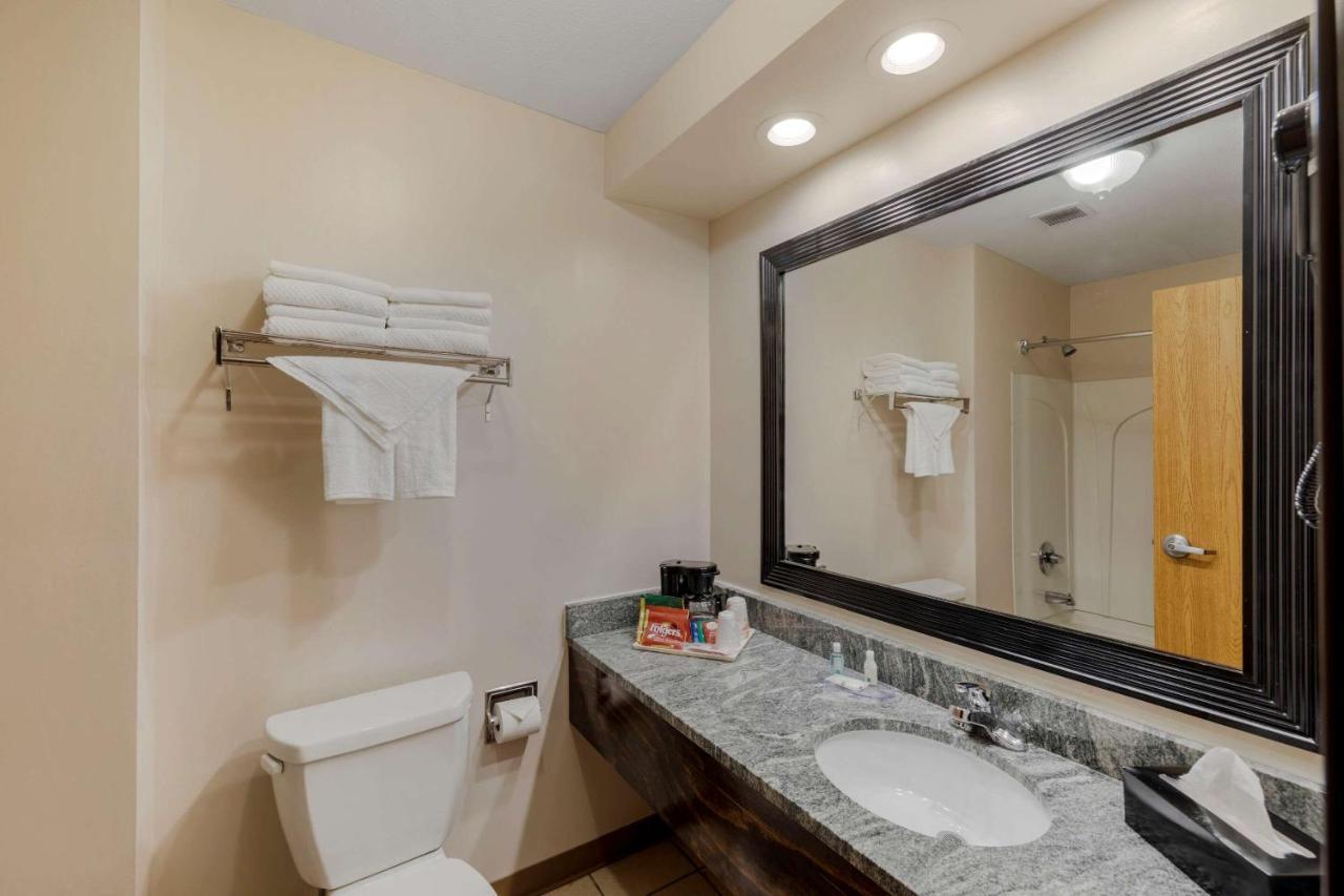 Quality Inn Hamilton Extérieur photo