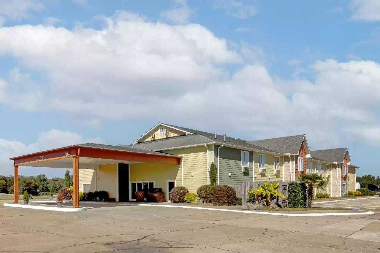 Quality Inn Hamilton Extérieur photo