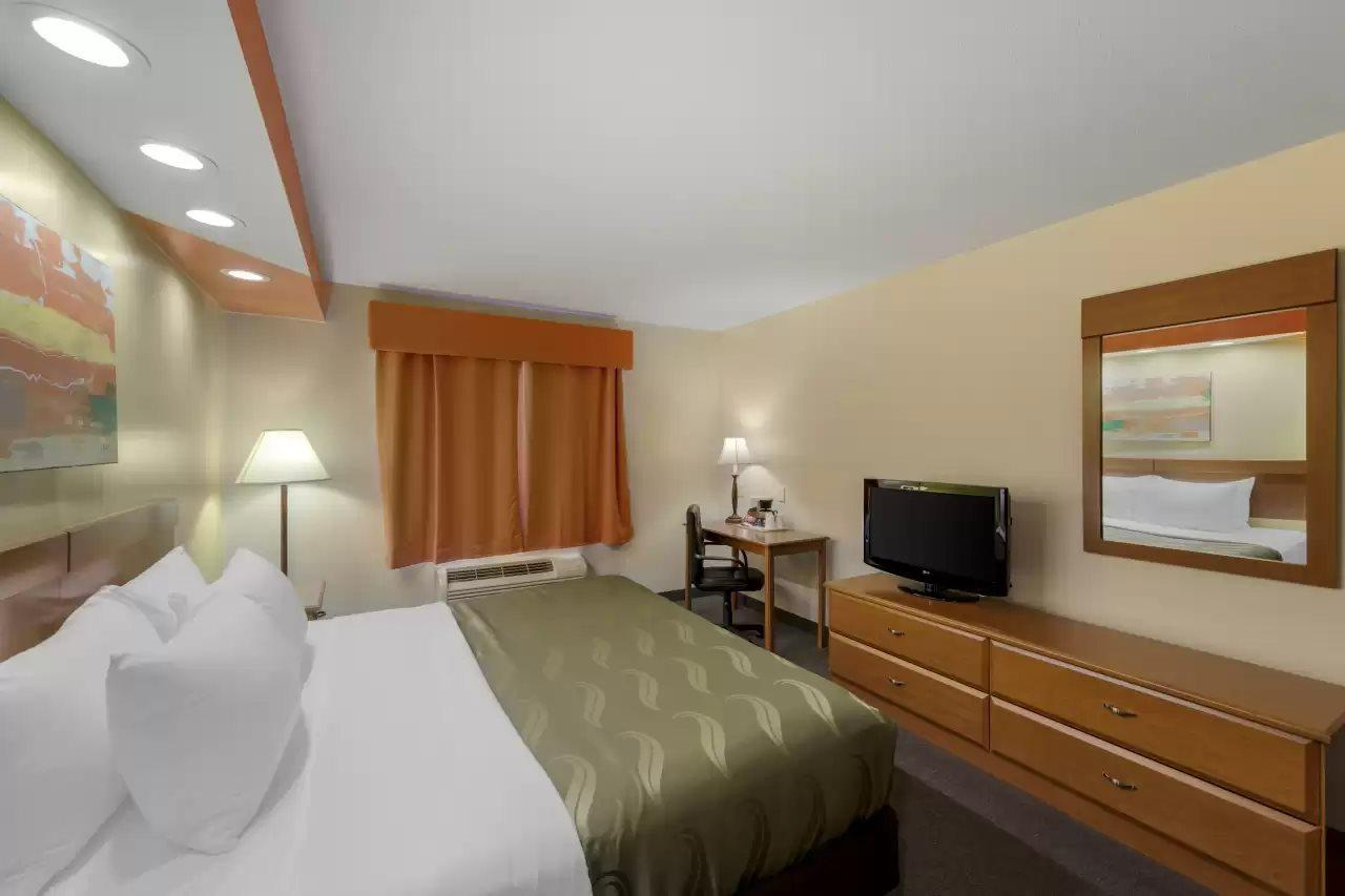 Quality Inn Hamilton Extérieur photo
